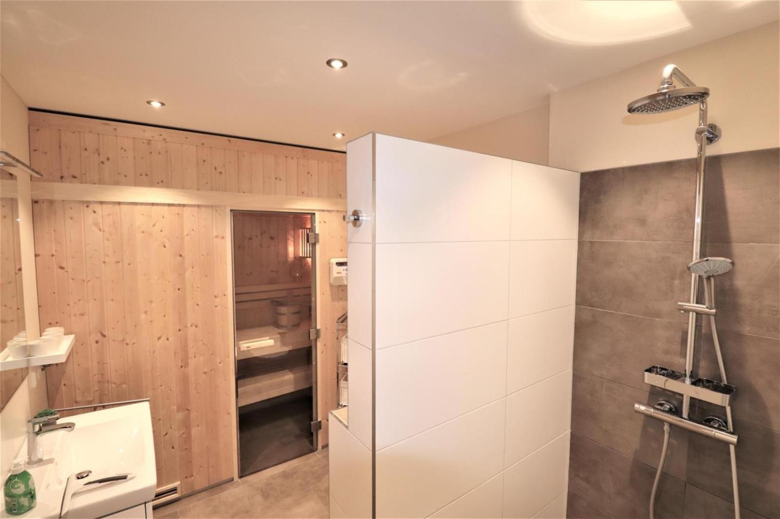Sielhuus 5, Ferienwohnung Mit Sauna In Fedderwardersiel ブットヤーディンゲン エクステリア 写真